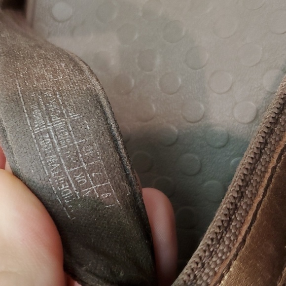 Vionic Women Thong Sandals Flip Flop shoes sz 9 - Picture 10 of 10